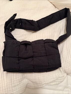 Amazon Black Quilted Puffer Crossbody Bag